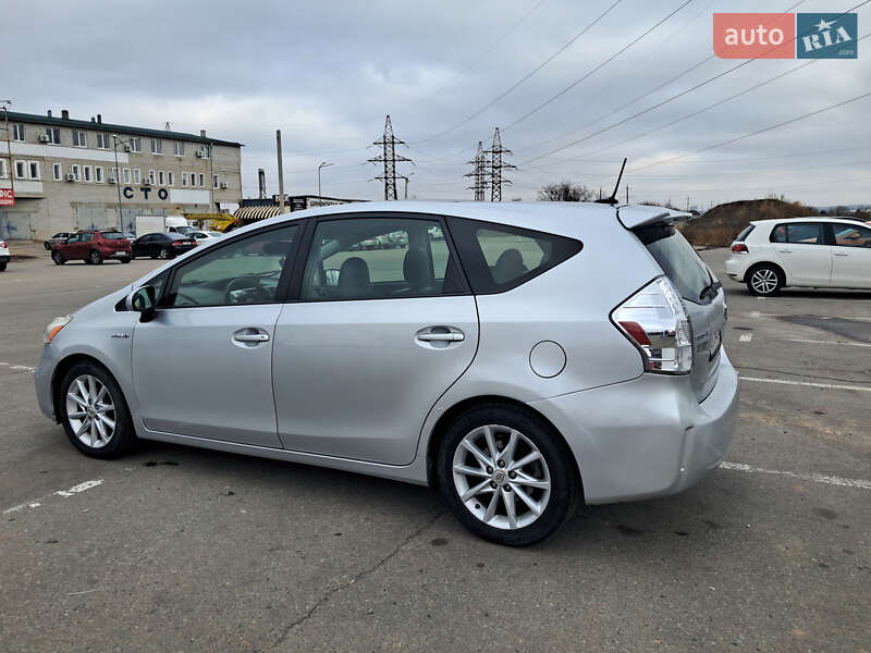 Универсал Toyota Prius v 2012 в Харькове фото 8 Универсал Toyota Prius v 2012 в Харькове