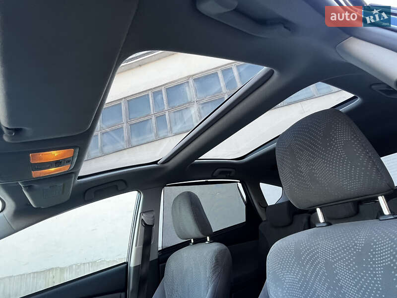 Универсал Toyota Prius v 2013 в Луцке фото 33 Универсал Toyota Prius v 2013 в Луцке