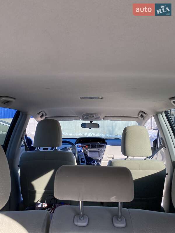 Универсал Toyota Prius v 2012 в Николаеве фото 8 Универсал Toyota Prius v 2012 в Николаеве