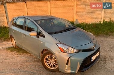 Универсал Toyota Prius v 2015 в Харькове