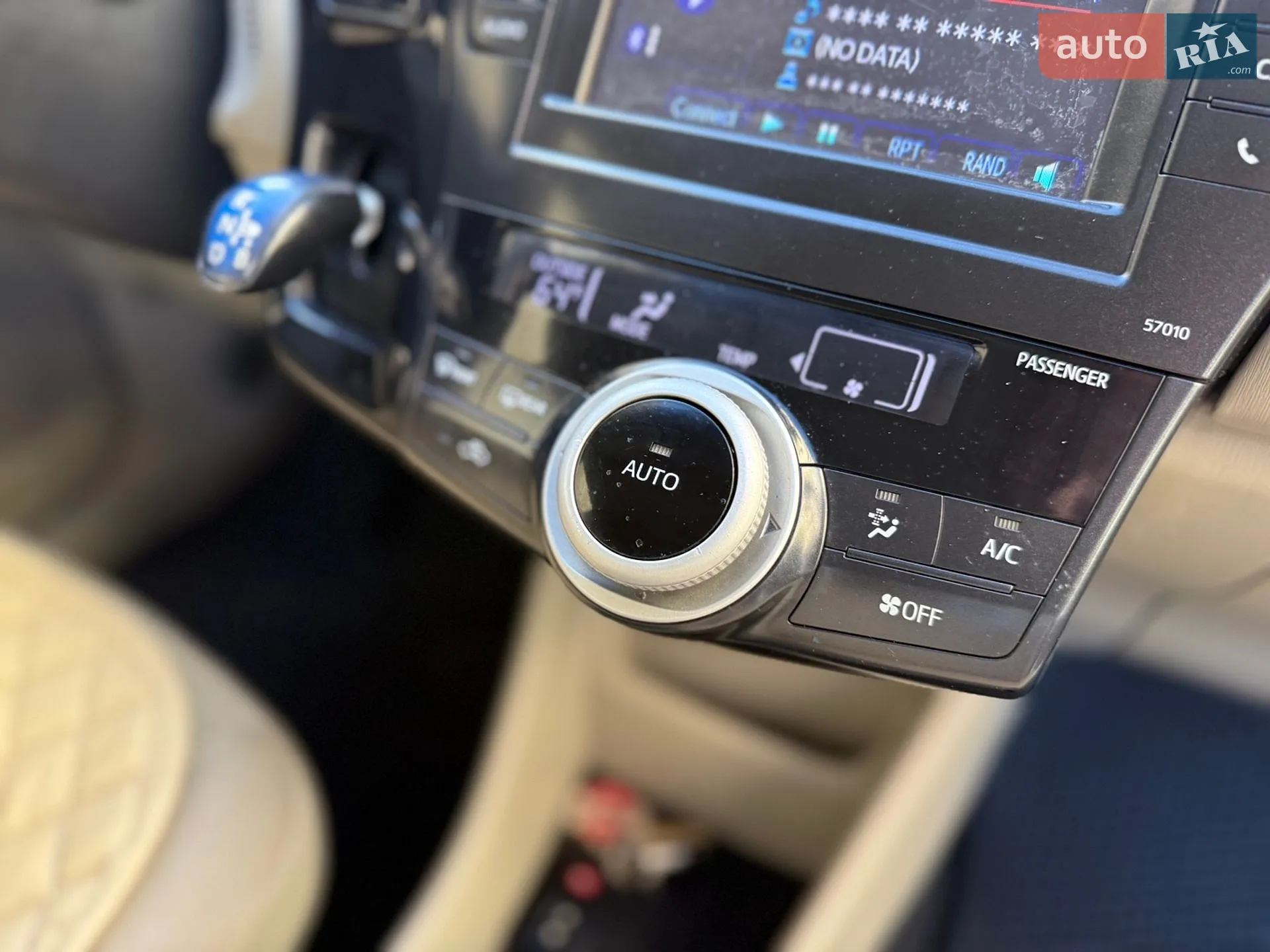 2013 Toyota Prius v (+) - мініатюра 43