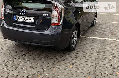 Хетчбек Toyota Prius 2015 в Харкові