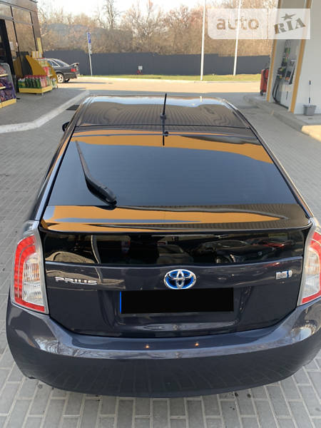 Хетчбек Toyota Prius 2015 в Харкові