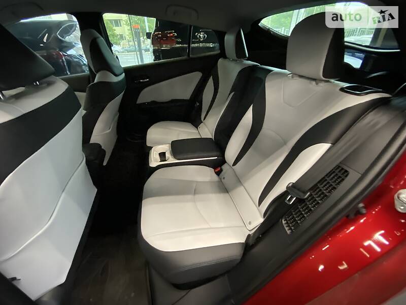 Хетчбек Toyota Prius 2017 в Одесі