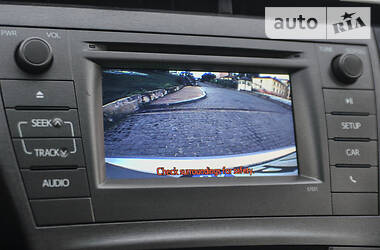 Седан Toyota Prius 2015 в 