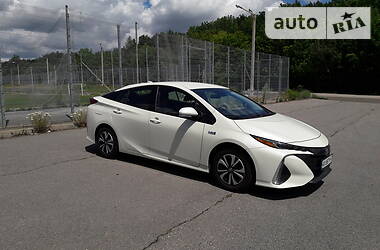 Лифтбек Toyota Prius 2018 в Харькове