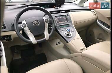 Седан Toyota Prius 2010 в Киеве