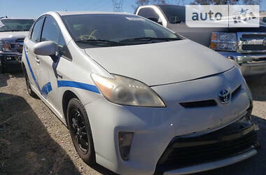 Лифтбек Toyota Prius 2013 в Ровно