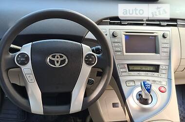 Хэтчбек Toyota Prius 2014 в Одессе