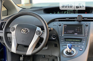 Хэтчбек Toyota Prius 2009 в Днепре