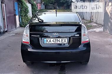 Хэтчбек Toyota Prius 2011 в Киеве