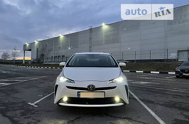 Лифтбек Toyota Prius 2019 в Ровно
