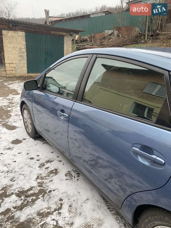 Хетчбек Toyota Prius 2005 в Могилів-Подільському