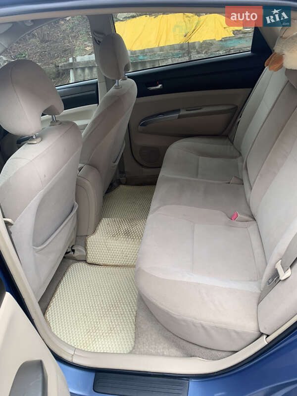 Хетчбек Toyota Prius 2005 в Могилів-Подільському