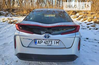 Хэтчбек Toyota Prius 2017 в Тернополе