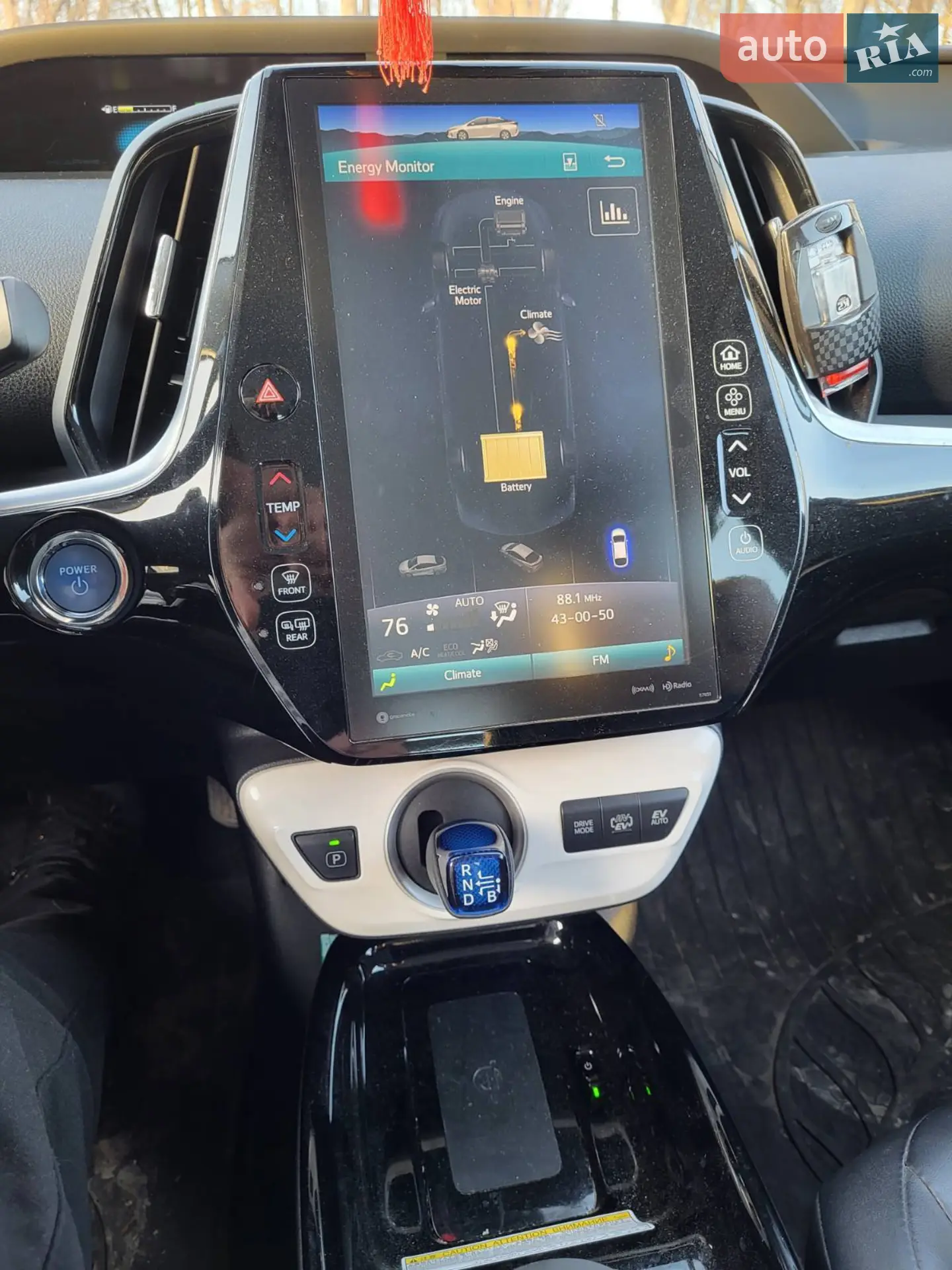 2017 Toyota Prius - мініатюра 8