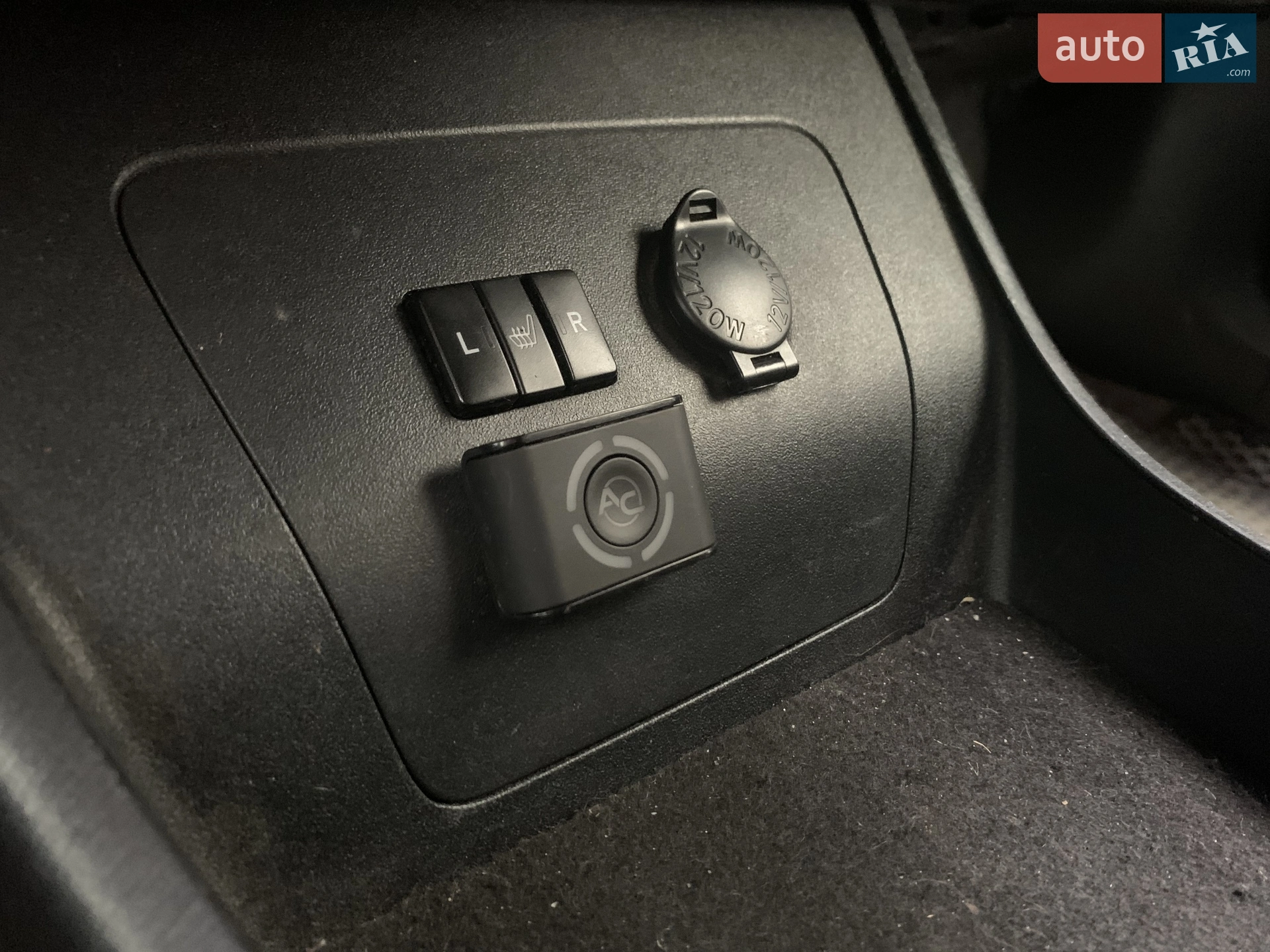 2012 Toyota Prius - мініатюра 11