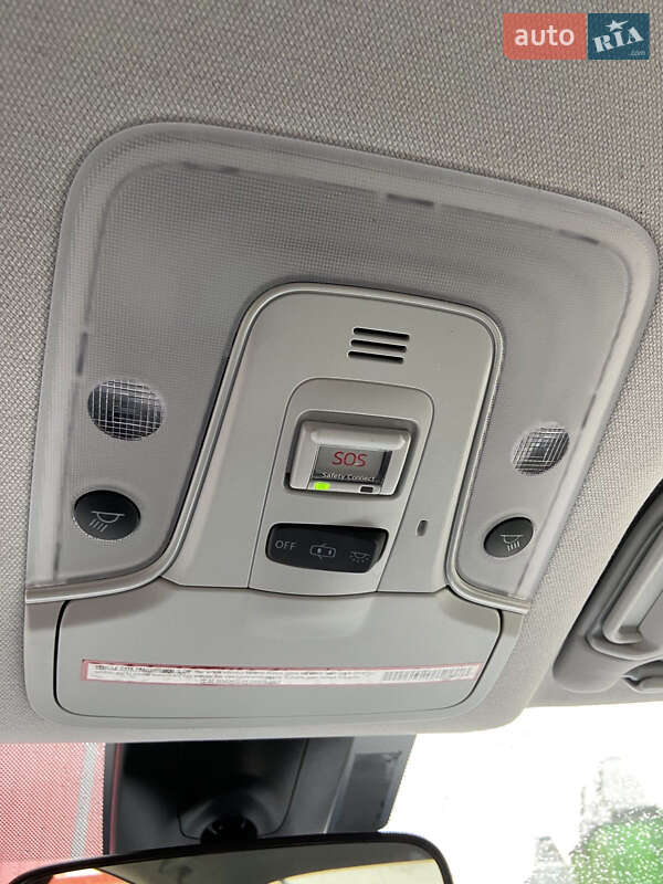 Хетчбек Toyota Prius 2019 в Києві