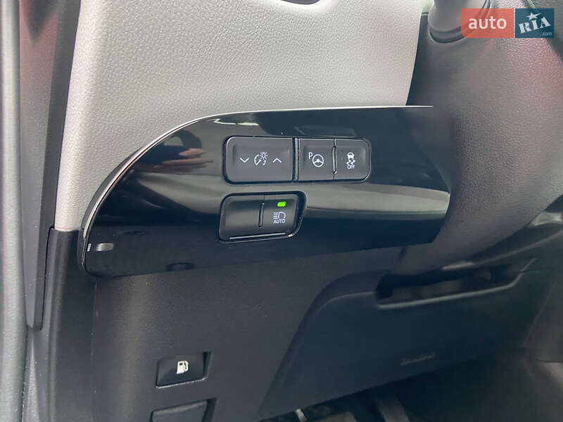 Хетчбек Toyota Prius 2019 в Києві
