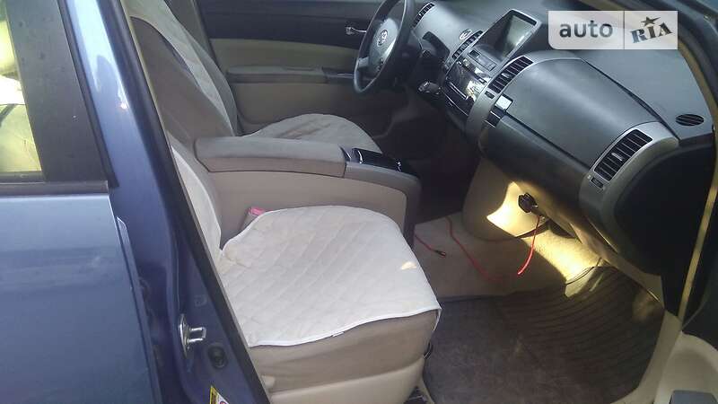 Хэтчбек Toyota Prius 2004 в Киеве
