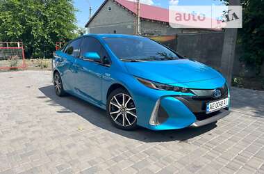 Хетчбек Toyota Prius 2018 в Дніпрі