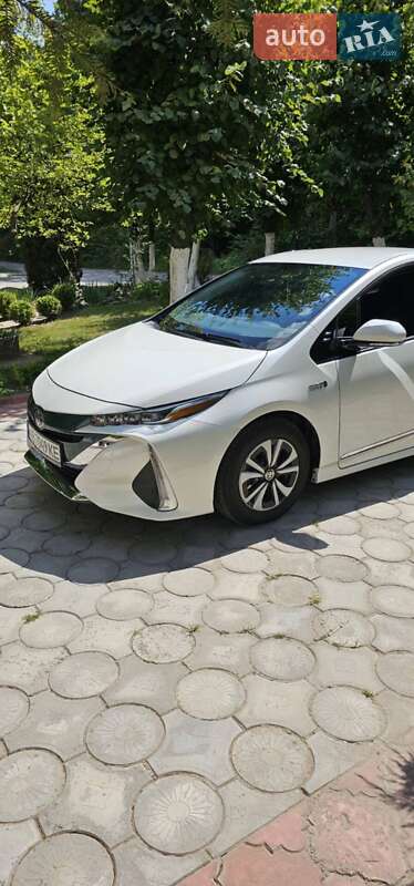 Хэтчбек Toyota Prius 2019 в Виннице