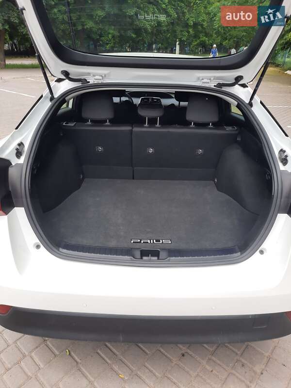 Хетчбек Toyota Prius 2022 в Одесі