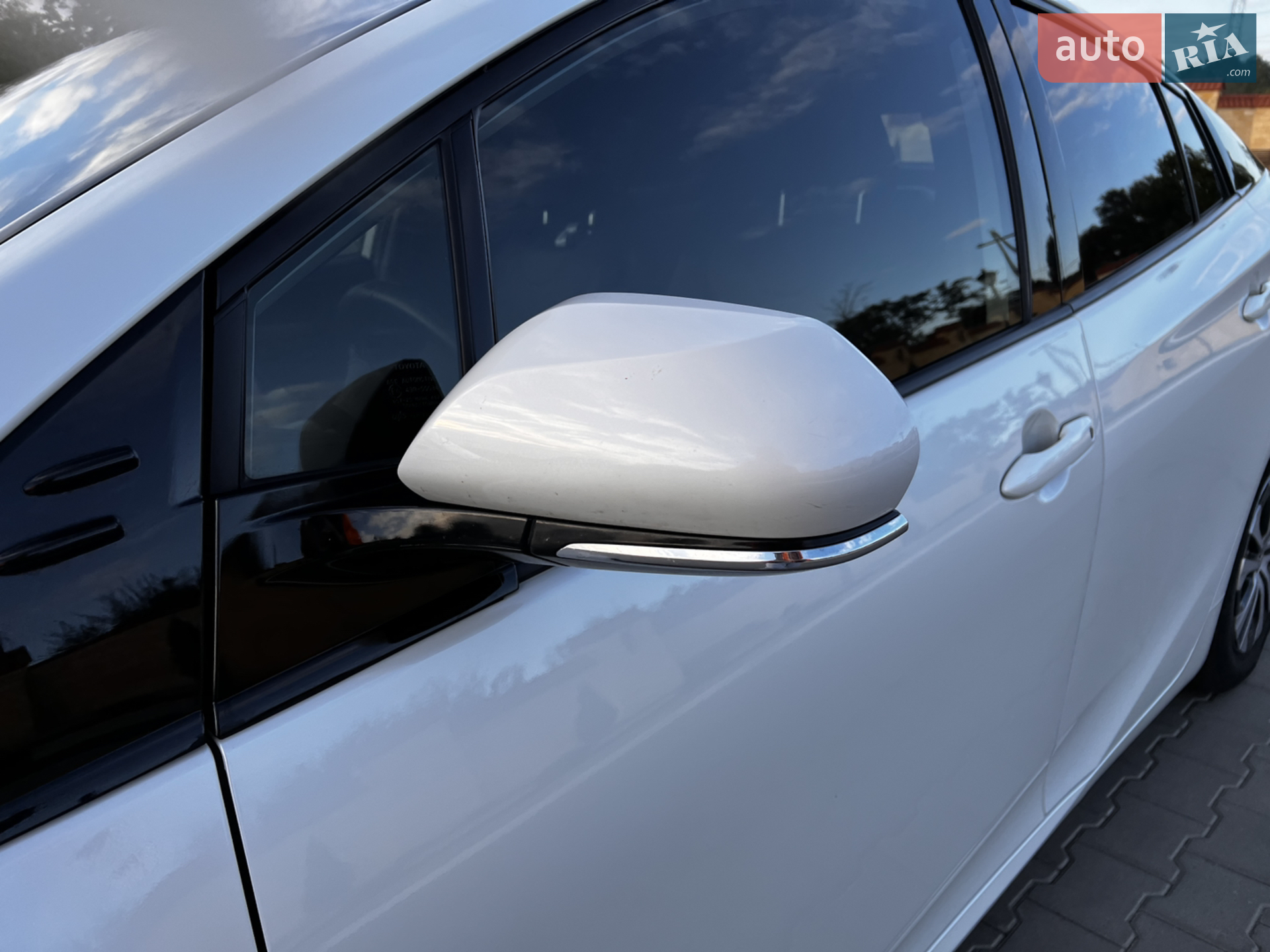2019 Toyota Prius - мініатюра 11
