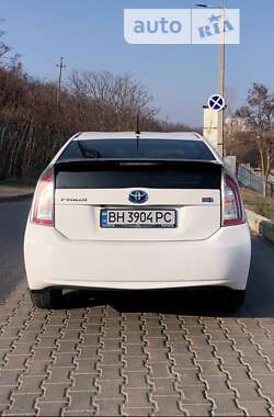 Хэтчбек Toyota Prius 2014 в Одессе