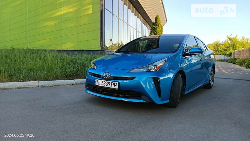 Toyota Prius 2019