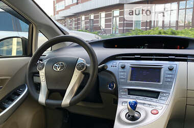 Хетчбек Toyota Prius 2014 в Умані