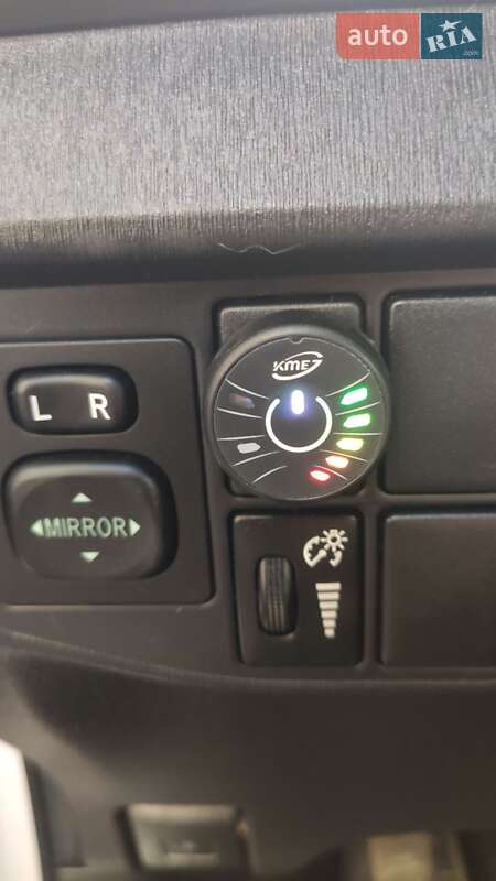 Хетчбек Toyota Prius 2013 в Миколаєві