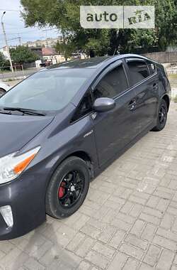 Хетчбек Toyota Prius 2014 в Дніпрі