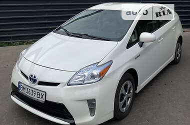 Хэтчбек Toyota Prius 2015 в Сумах