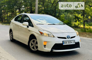 Хэтчбек Toyota Prius 2013 в Харькове