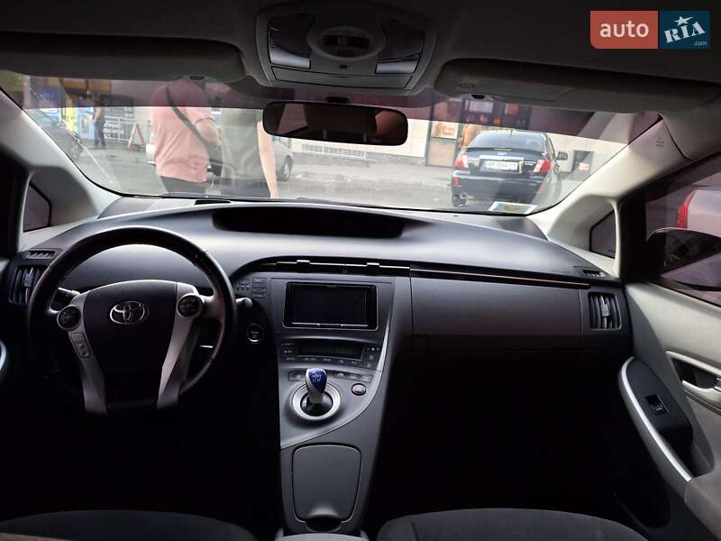 Хетчбек Toyota Prius 2010 в Запоріжжі