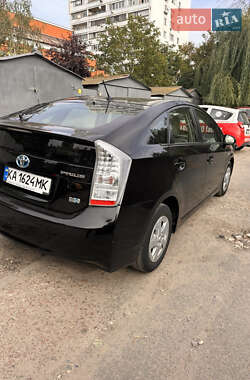 Хэтчбек Toyota Prius 2010 в Киеве