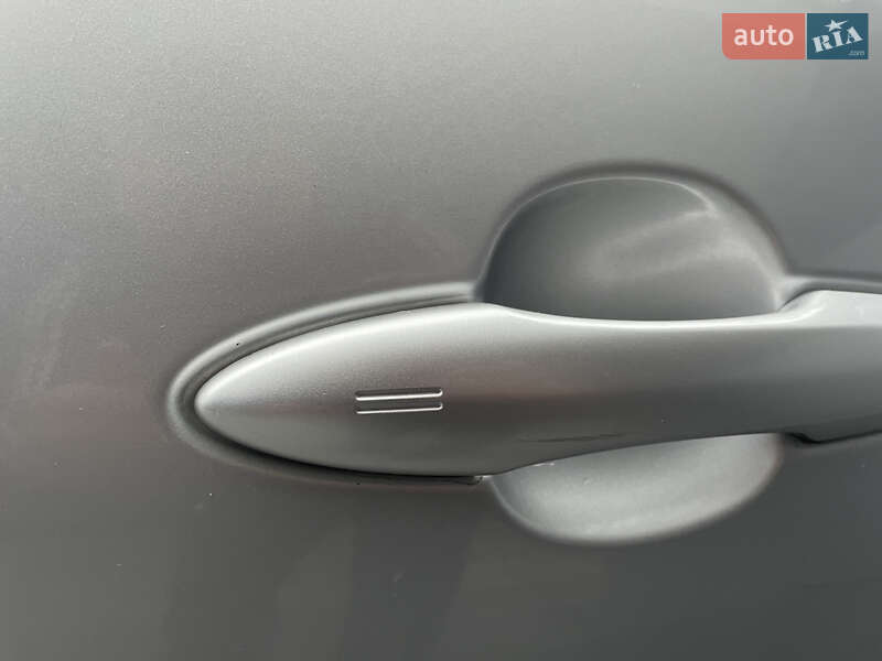 Хэтчбек Toyota Prius 2019 в Ивано-Франковске