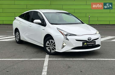 Хетчбек Toyota Prius 2016 в Києві