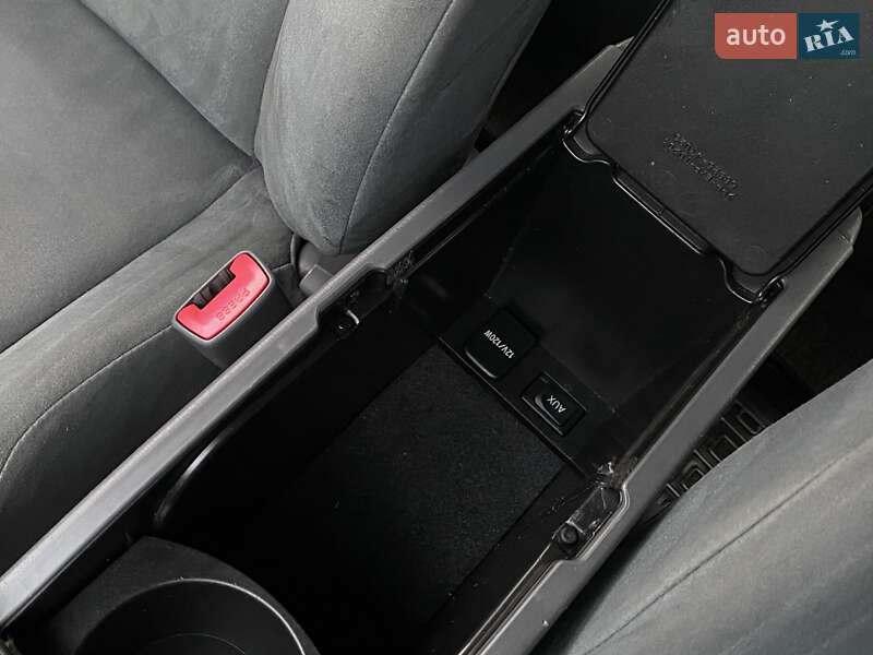 Хетчбек Toyota Prius 2010 в Вінниці