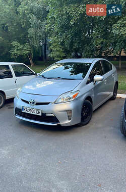 Хетчбек Toyota Prius 2015 в Києві
