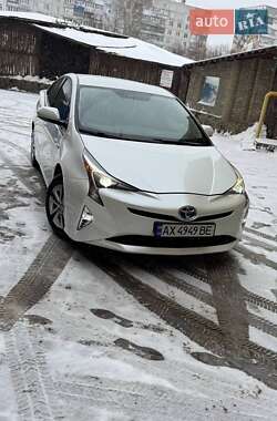 Хэтчбек Toyota Prius 2016 в Харькове