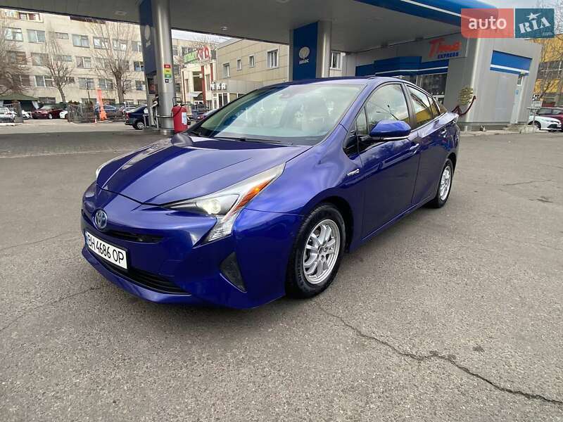 Хэтчбек Toyota Prius 2017 в Одессе
