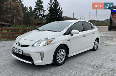 Хэтчбек Toyota Prius 2014 в Львове