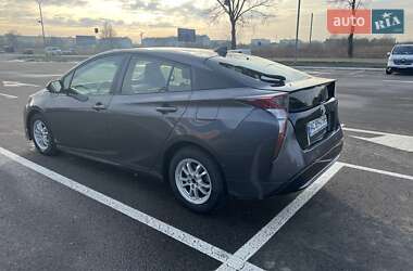 Toyota Prius 2018