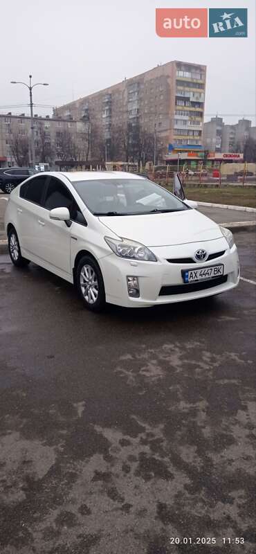 Хетчбек Toyota Prius 2011 в Харкові