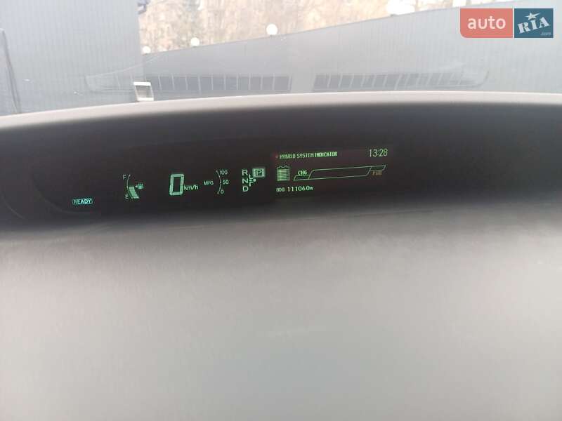 Хэтчбек Toyota Prius 2013 в Ивано-Франковске