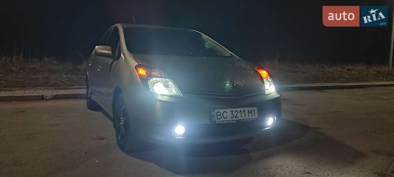 Хетчбек Toyota Prius 2005 в Львові