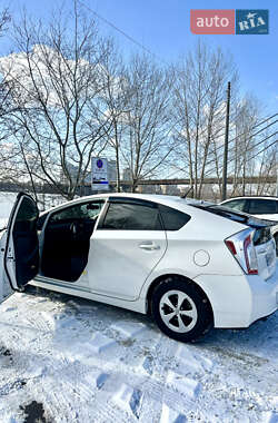 Хэтчбек Toyota Prius 2012 в Киеве