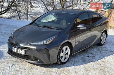 Хэтчбек Toyota Prius 2021 в Киеве